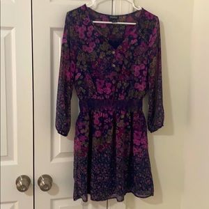 Lucky brand flowered dress with sleeves